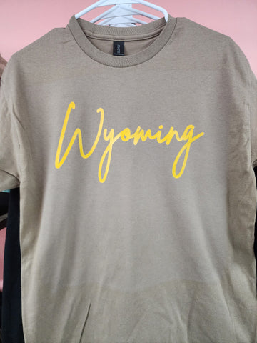 Wyoming Script Tee- Savana Brown